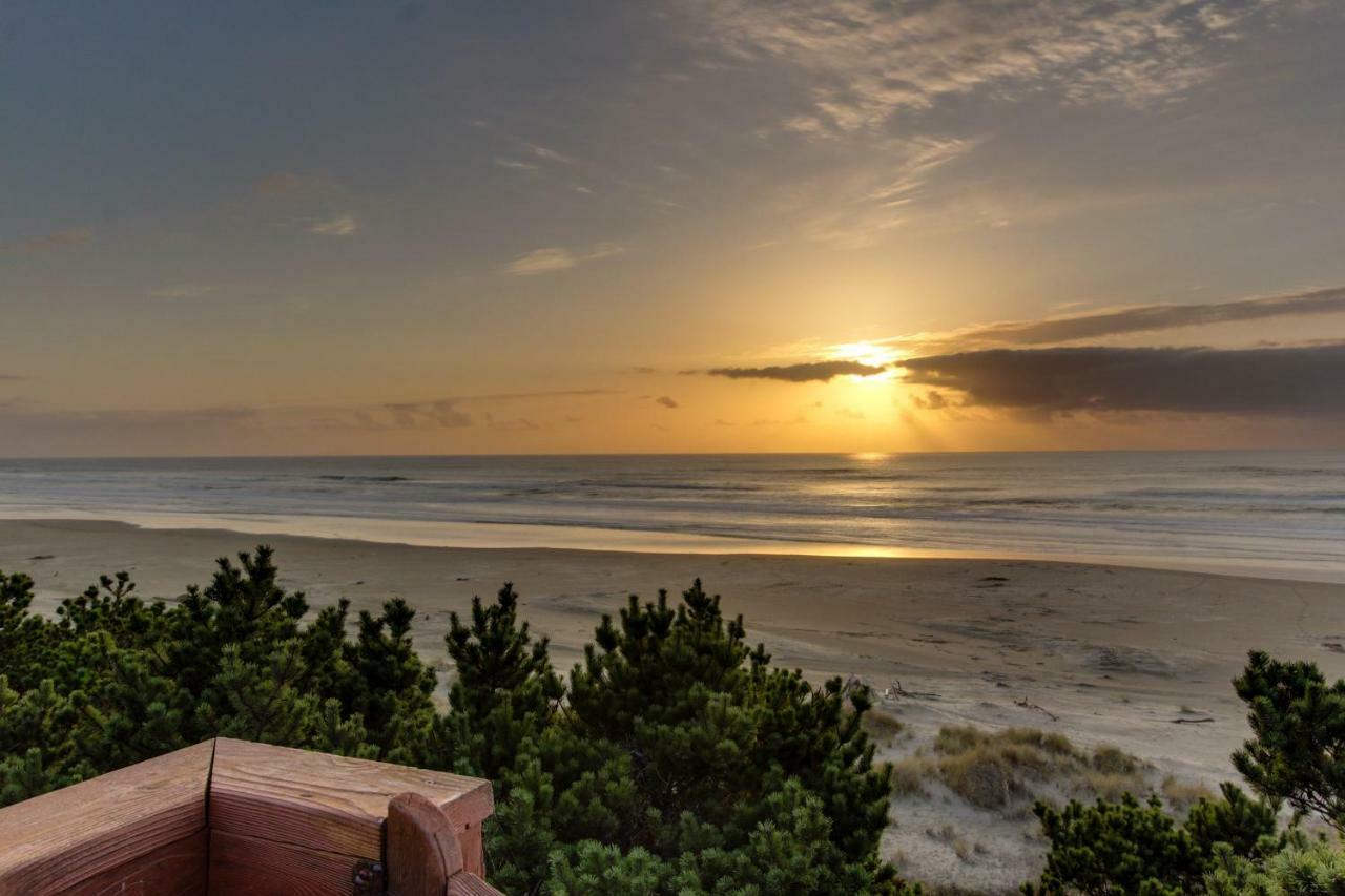 Seadrifter Oceanfront Beach House Seal Rock Экстерьер фото